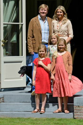 Queen Maxima of Netherlands pic #623533