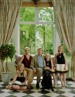 Queen Maxima of Netherlands pic #616386