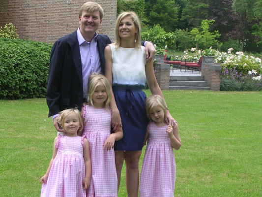 Queen Maxima of Netherlands pic #622991