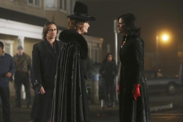 Rebecca Mader pic #848402