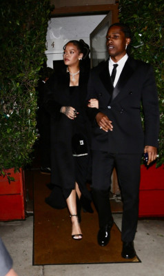 photo 3 in Rihanna gallery [id1325502] 2023-04-08 00:00:00
