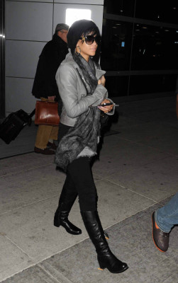 photo 15 in Rihanna gallery [id121334] 2008-12-22 00:00:00