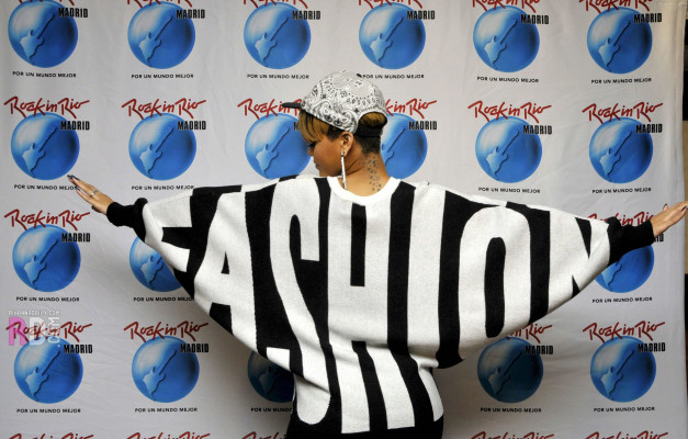 Rihanna pic #240597