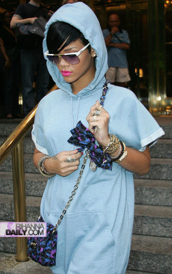 Rihanna pic #168661