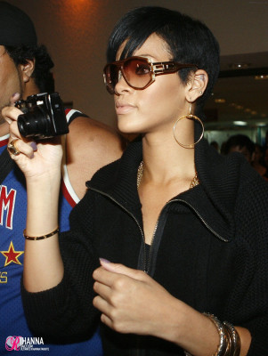 Rihanna pic #130405