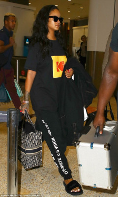 Rihanna pic #1072202
