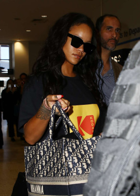 Rihanna pic #1072204