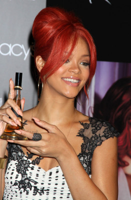 Rihanna pic #470178