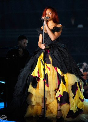 Rihanna pic #344449