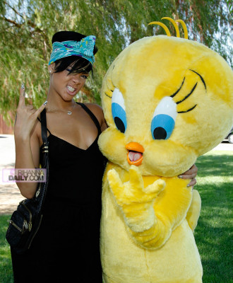 Rihanna pic #181667
