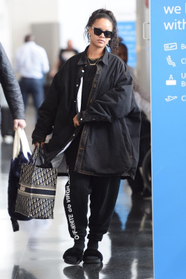 Rihanna pic #1034500