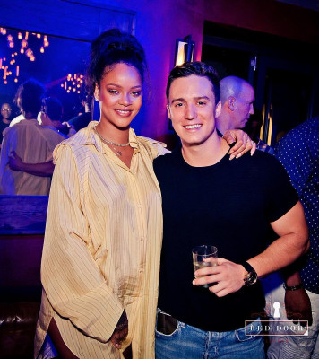Rihanna pic #990774