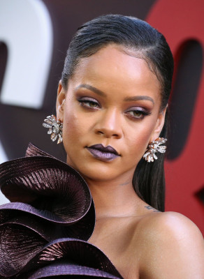 Rihanna pic #1043398