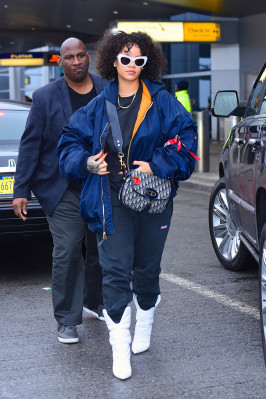 Rihanna pic #978859