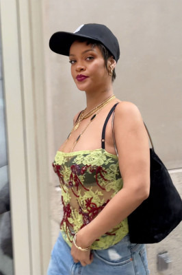 photo 13 in Rihanna gallery [id1259910] 2021-07-13 00:00:00