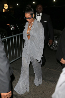 Rihanna pic #1037041