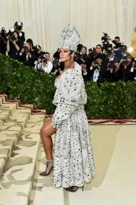 Rihanna pic #1035434