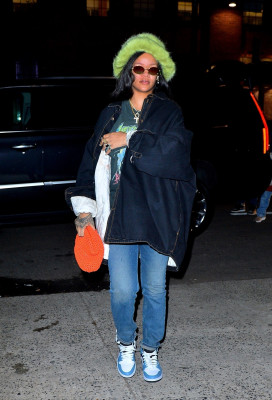 photo 10 in Rihanna gallery [id1202837] 2020-02-12 00:00:00