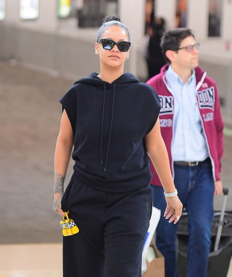 Rihanna pic #1176736