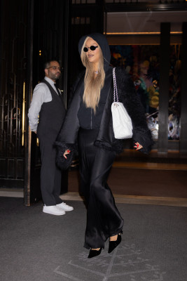 photo 21 in Rihanna gallery [id1352399] 2024-06-21 00:00:00