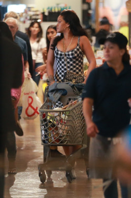 Rihanna pic #1167211