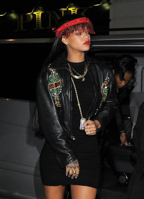 Rihanna pic #689961