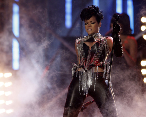 photo 15 in Rihanna gallery [id117694] 2008-11-26 00:00:00