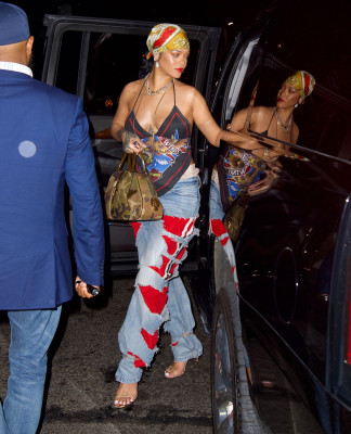 photo 15 in Rihanna gallery [id1264702] 2021-08-15 00:00:00