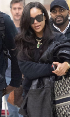 Rihanna pic #1066944