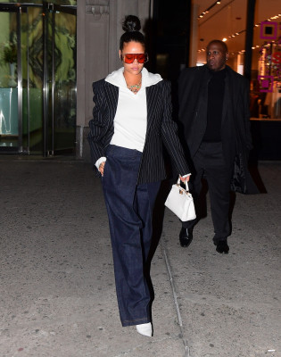 Rihanna pic #1100091