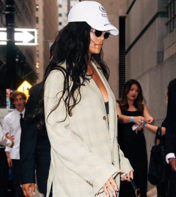 Rihanna pic #1168918