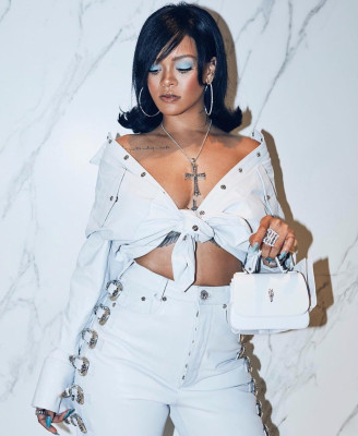 Rihanna pic #1029765