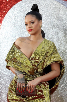 Rihanna pic #1045774