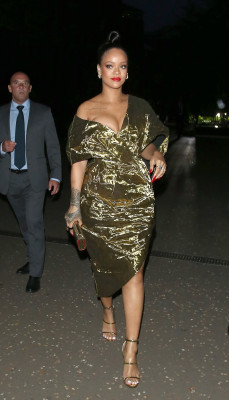 Rihanna pic #1045775