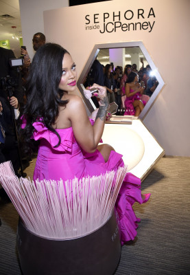 Rihanna pic #1068041