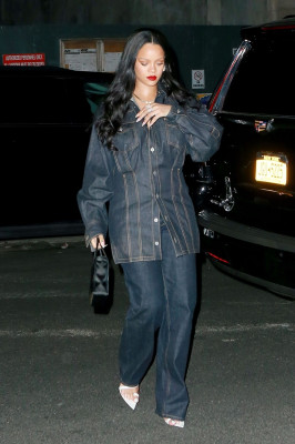 Rihanna pic #1123515