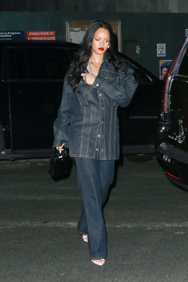 Rihanna pic #1123516