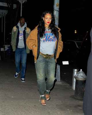 photo 27 in Rihanna gallery [id1298287] 2022-02-21 00:00:00