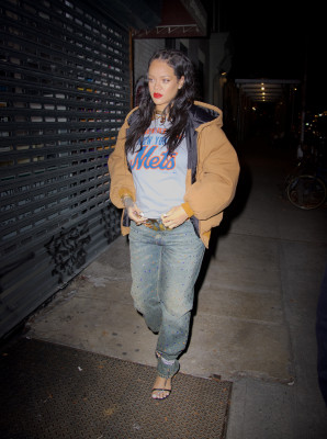 photo 28 in Rihanna gallery [id1298285] 2022-02-21 00:00:00
