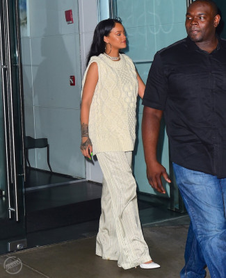 Rihanna pic #880393