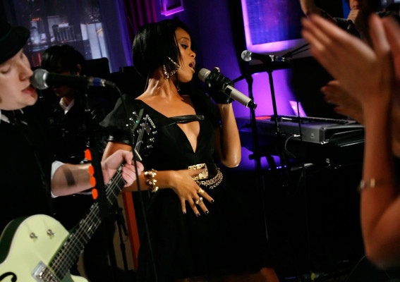 Rihanna pic #129929