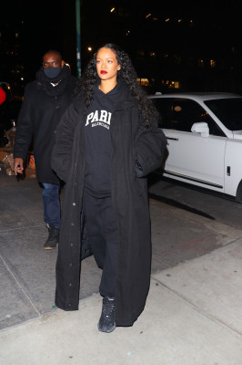 photo 5 in Rihanna gallery [id1294740] 2022-01-24 00:00:00