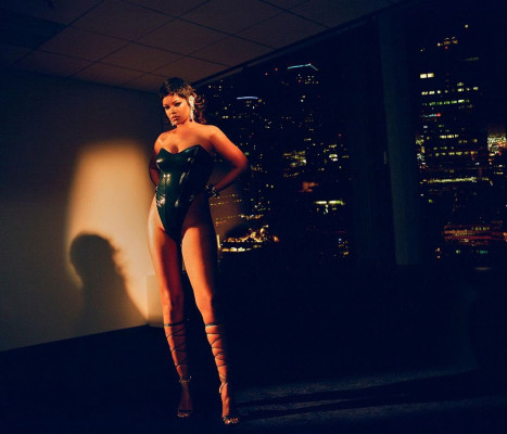 photo 5 in Rihanna gallery [id1272710] 2021-10-08 00:00:00