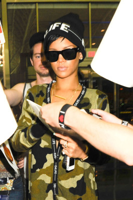 Rihanna pic #630220