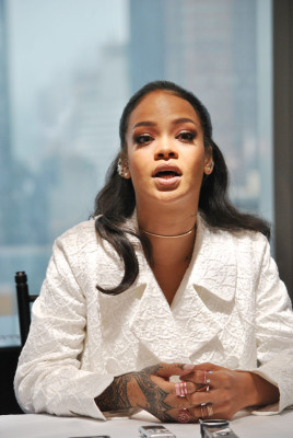 Rihanna pic #833685