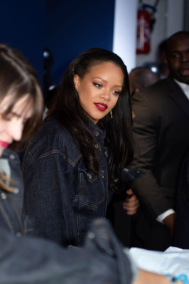 Rihanna pic #1139994