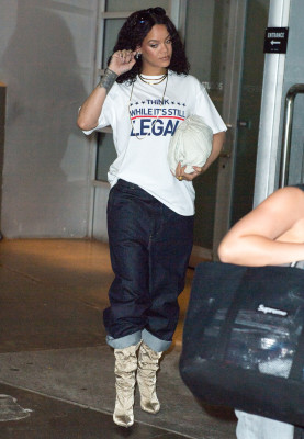 Rihanna pic #1271861