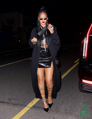 Rihanna pic #1251203