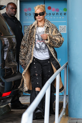 photo 18 in Rihanna gallery [id1349689] 2024-05-14 00:00:00