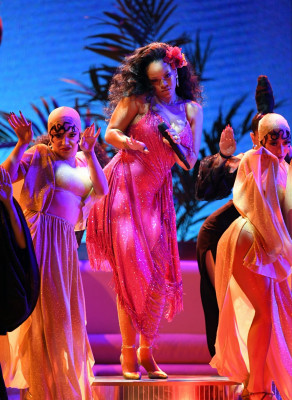Rihanna pic #1004023